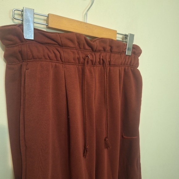 Nike ASOS Hi Rise Wide Leg Everyday Modern Joggers SZ S NWOT - Picture 5 of 13